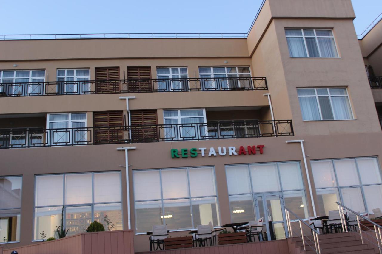 Miramar Apart Hotel & Spa Актау Екстериор снимка
